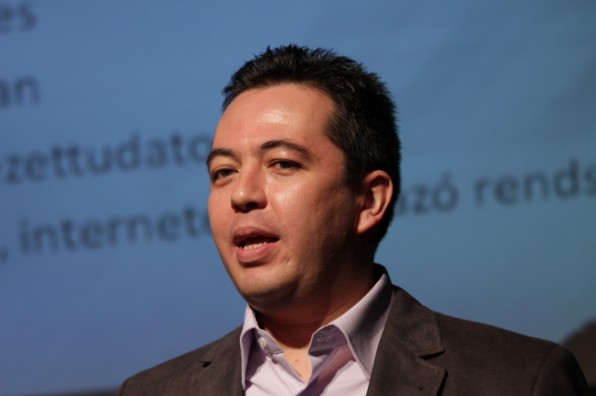 Piya Csaba billzone.eu