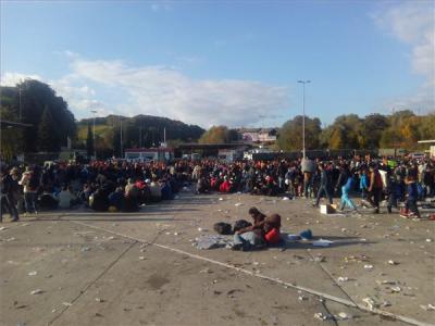 Szervezetten érkeznek a migránsok