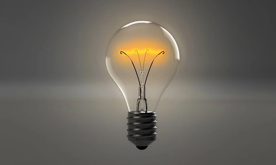Az ipar 4.0 a dolgozók szállításával kezdődik - az innováció, ahol a környezet a nevető harmadik