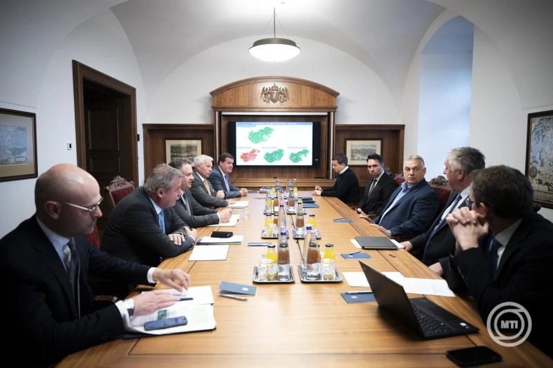 Itt az új Operatív Törzs! - jelentette be Orbán Viktor